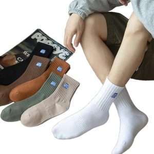 Embroidered men's socks