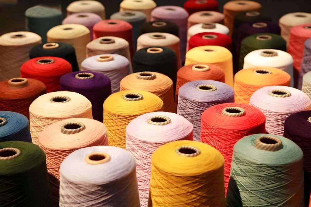 Yarn color