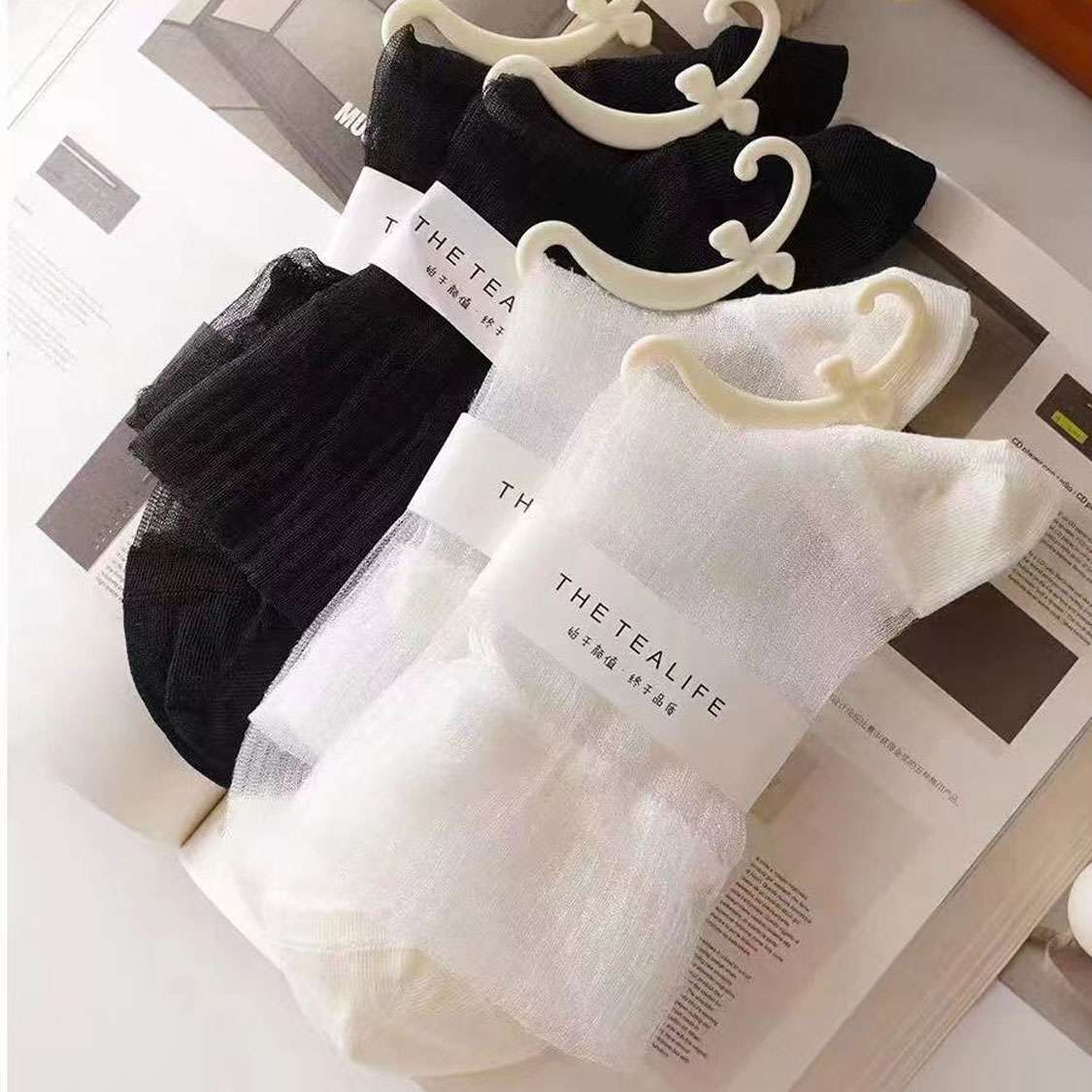 Dot Yarn Versatile Breathable Women's Socks - Image 4