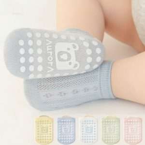 Anti slip baby socks