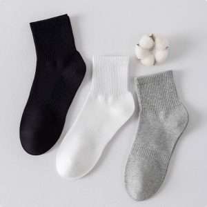Antibacterial solid color socks