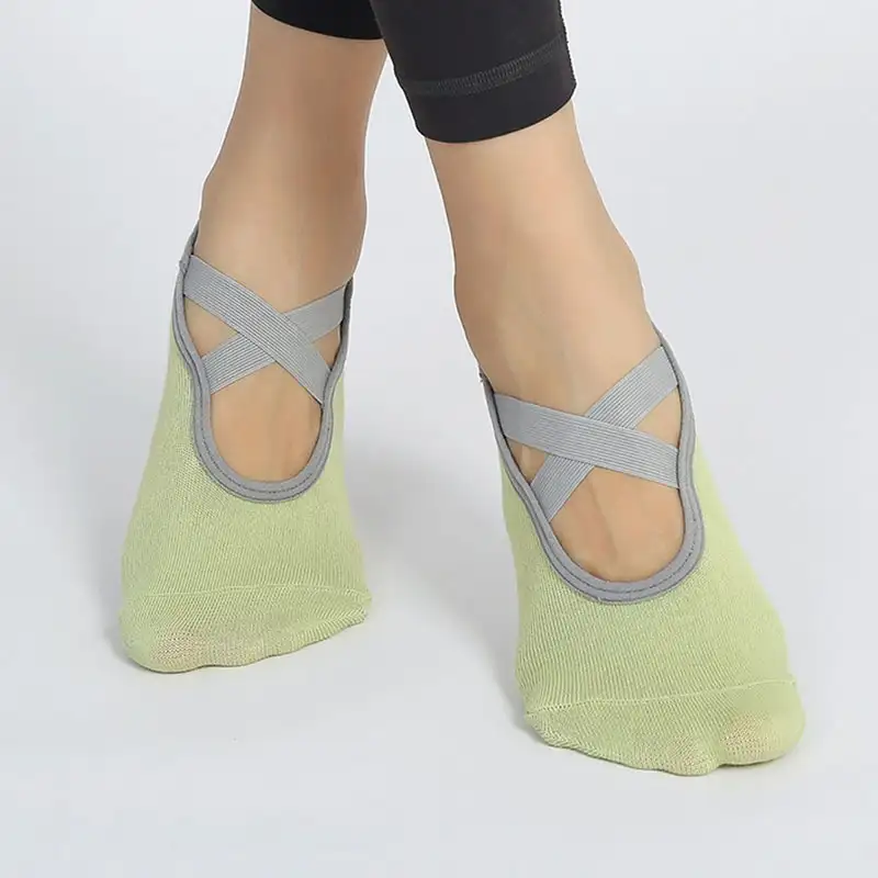 Cross-tied-yoga-socks