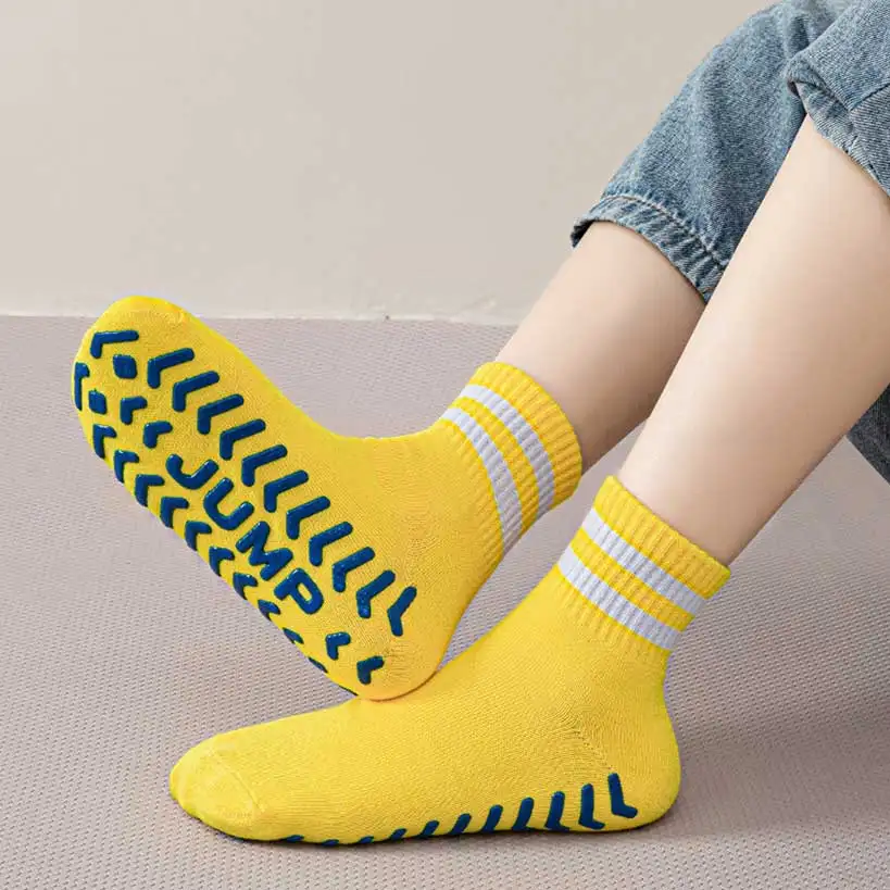 Kid-Non-slip-Trampoline-Socks