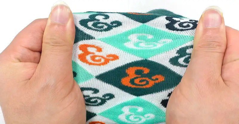 Knitted-dress-socks